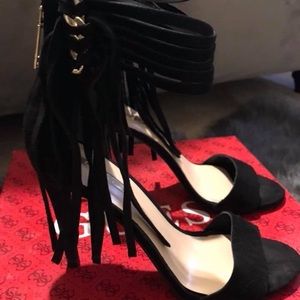 GUESS heels